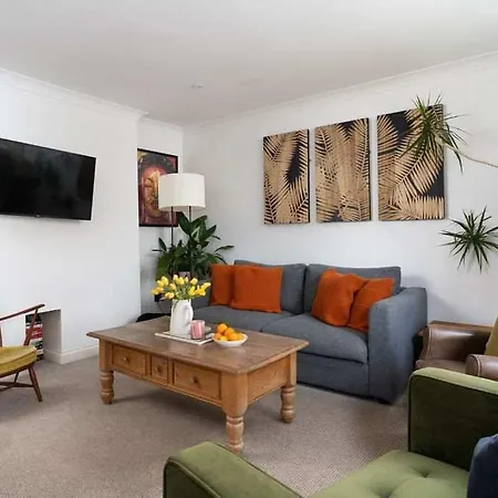Peaceful & Tranquil Cottage With Private Terrace At 'The Pink House' Falmouth Exterior photo